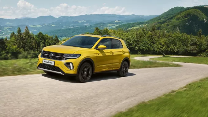 ITA_TS0618_t-cross_exterior-side-view-yellow-t-cross